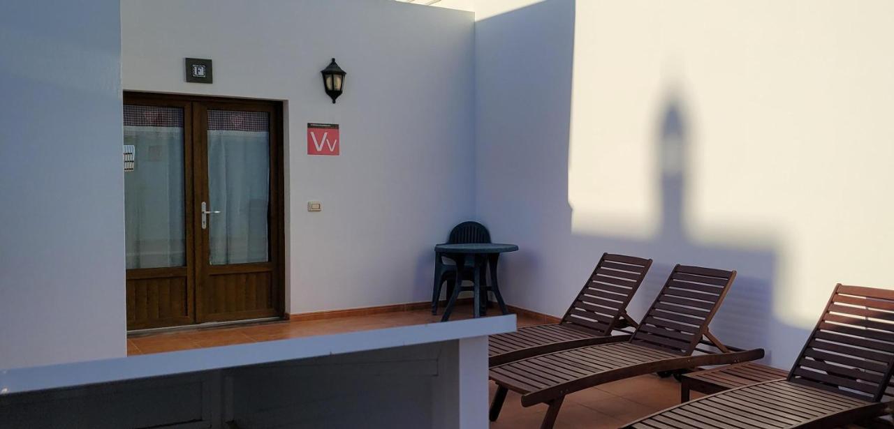 Apartamentos Flor Uno Caleta de Sebo Exteriér fotografie